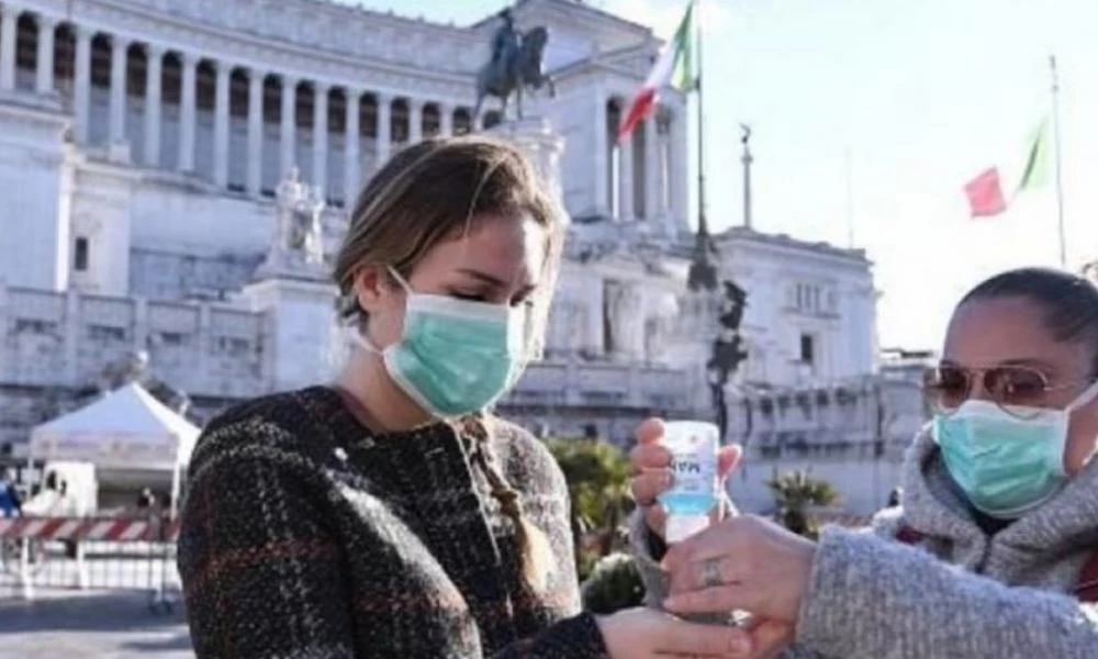 Ιταλία: O κορονοϊός μείωσε κατά ένα χρόνο το προσδόκιμο ζωής